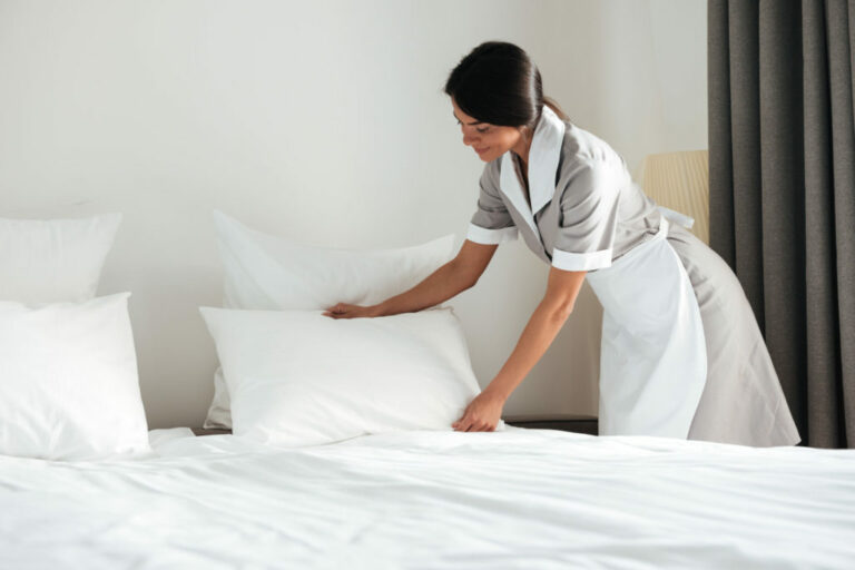 The Complete Guide to Professional Housekeeping Services